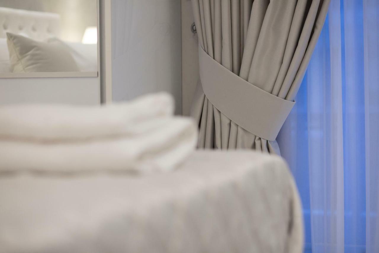 Amaryllis Luxury Rooms Platamonas Buitenkant foto